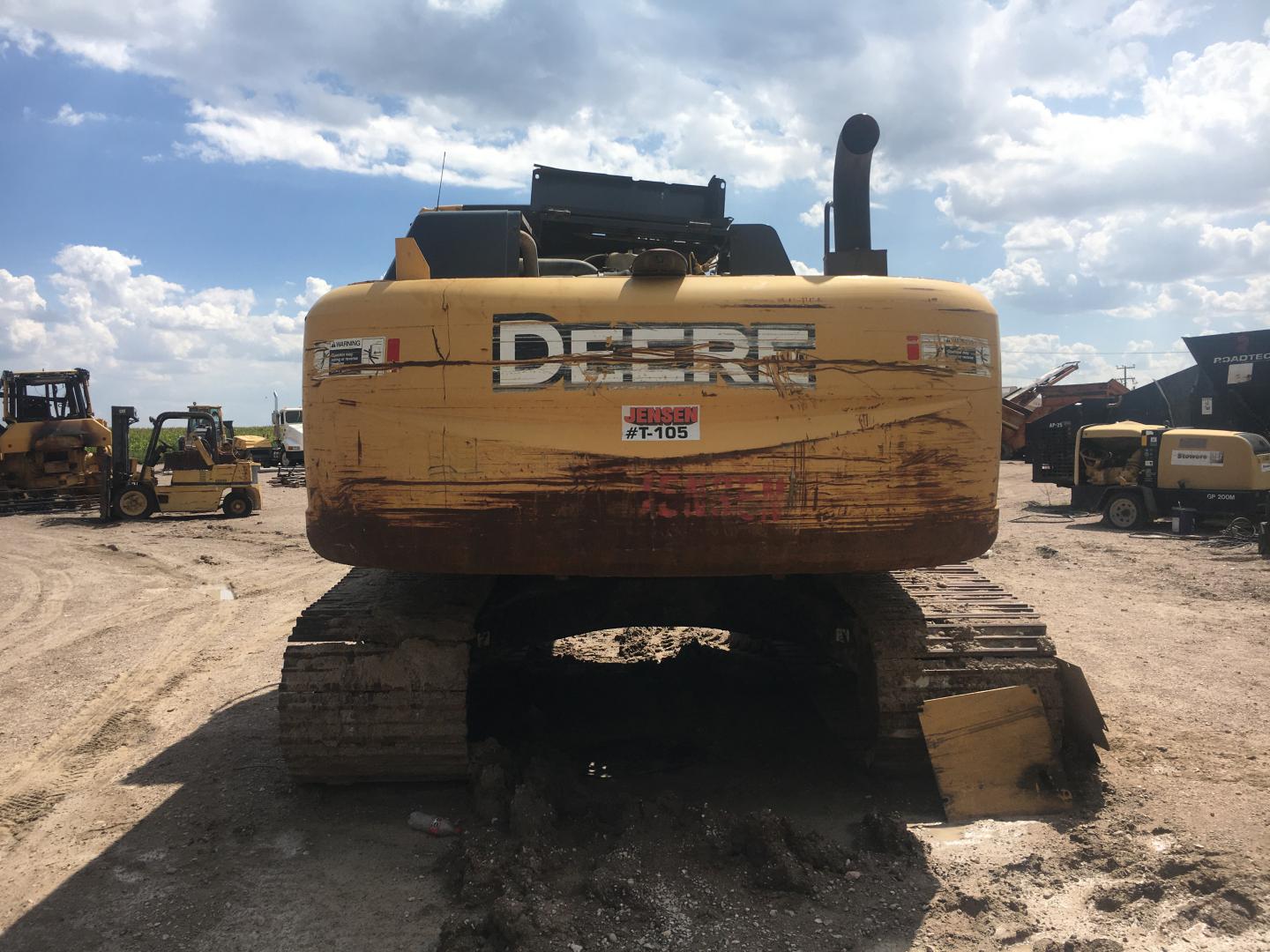 ./imagenes/INVOICE/2019/16911/EXCAVADORA JOHN DEERE 250G LC (4).JPG